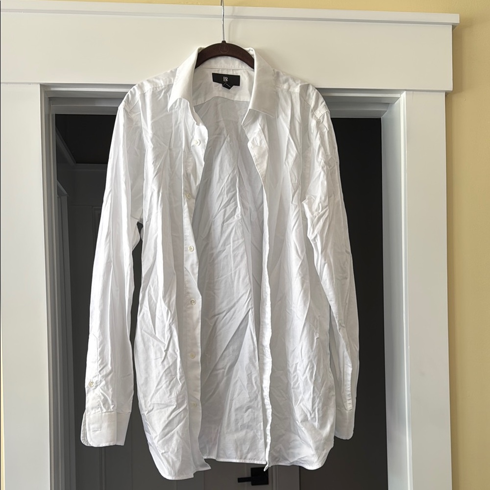 Banana Republic White Standard Fit Shirt